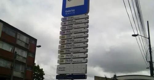 PARADERO SITP BARRIO GALERIAS  356A00 BOGOTÁ